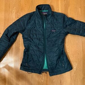 Patagonia Women's Jacket in Teal and Black